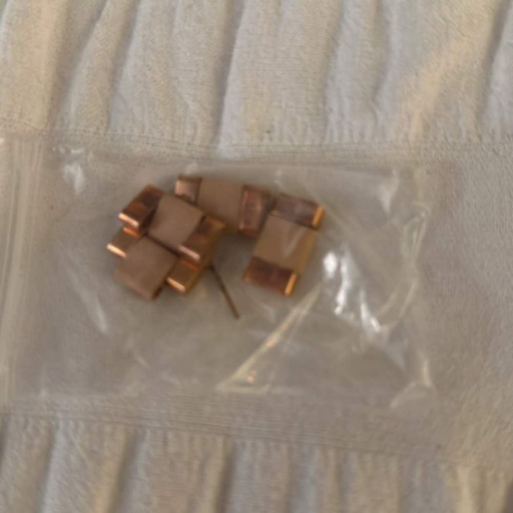 Fossil Rose Gold Watch - Picture 3 of 3